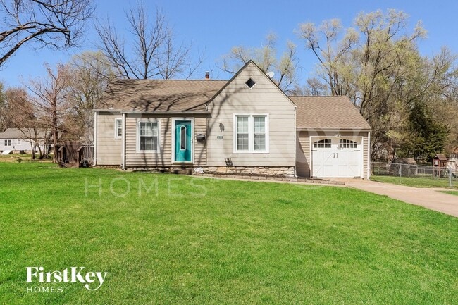 Building Photo - 9058 E 66 Terrace