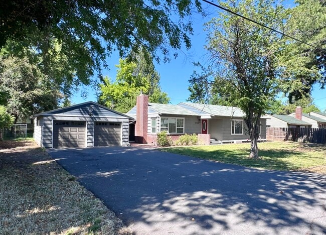 Photo - 4709 Laverne Ave