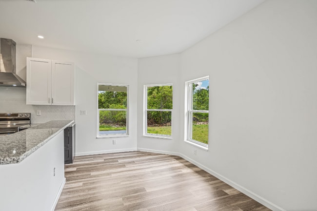 Photo - 8001 Leonardo St