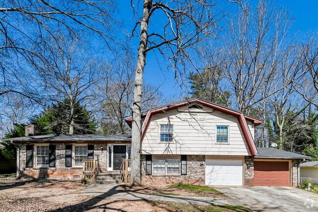 Building Photo - 1423 Cedar Heights Dr Rental