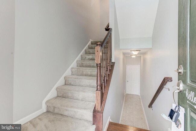 Building Photo - 43573 Helmsdale Terrace