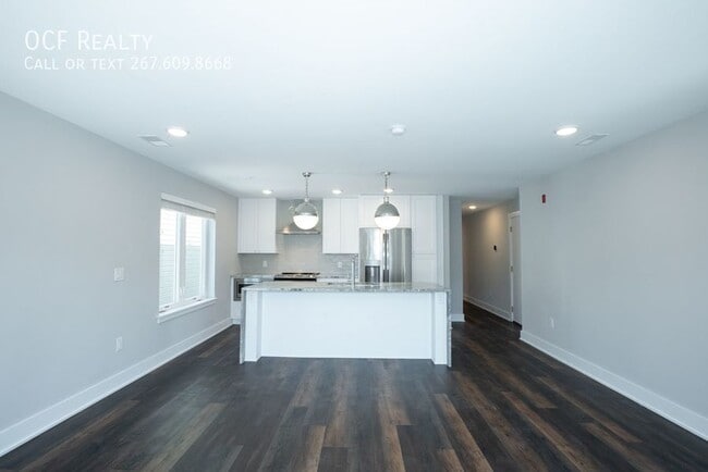 Photo - Fairmount Greenery Two Bedroom