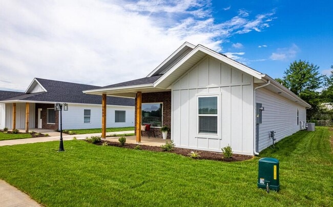 Photo - 928 N Blake Ave