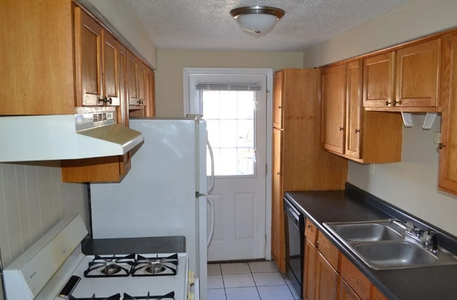 Photo - 1827 Parkdale Dr