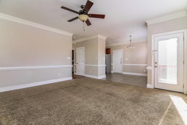 1011 Watsonia Dr