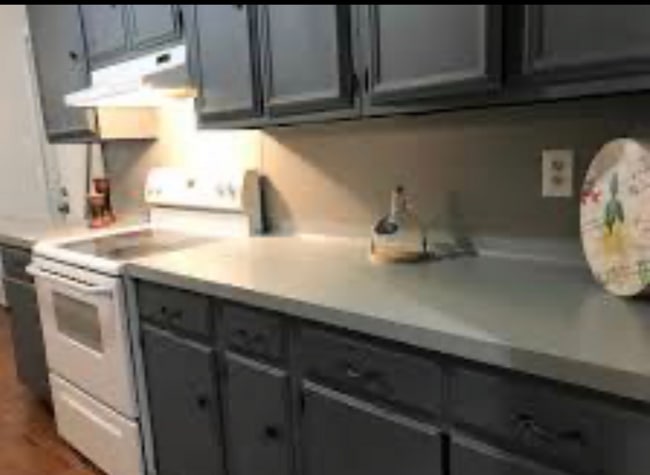 Photo - 7418 Meadow Cliff St