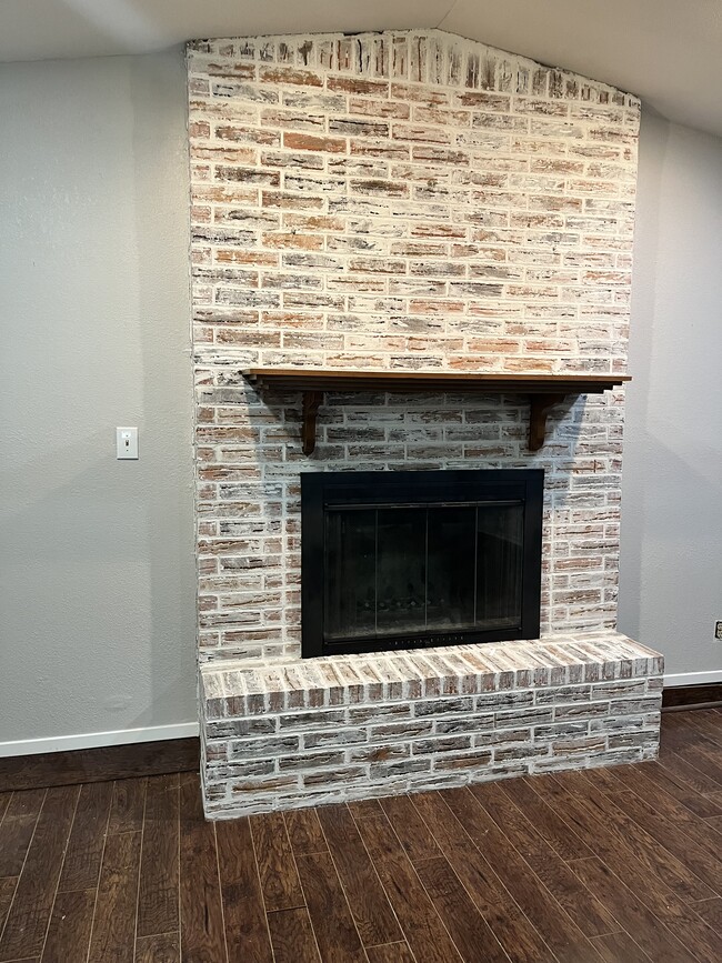 Photo - 405 Brenda Dr