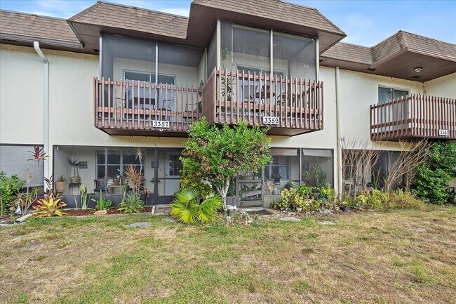 Building Photo - 3357 Ramblewood Dr N Unit 3357