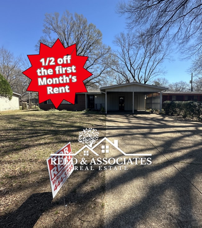 Building Photo - 3 Bedroom in Parkway Village - Oakhaven! Rental