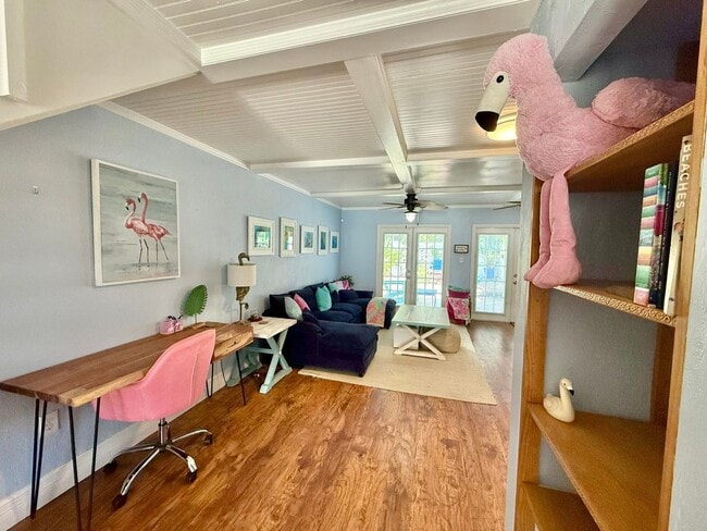 Photo - 4013 Saxon Dr