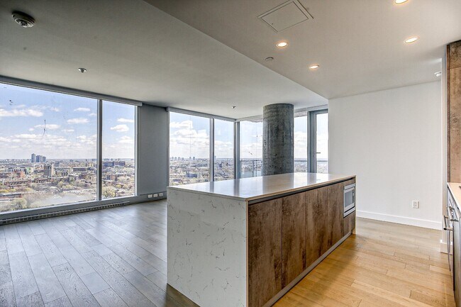 Photo - 1400 René-Lévesque Blvd W Unité 1311