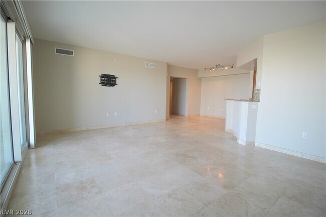Photo - 2777 Paradise Rd Unit 708