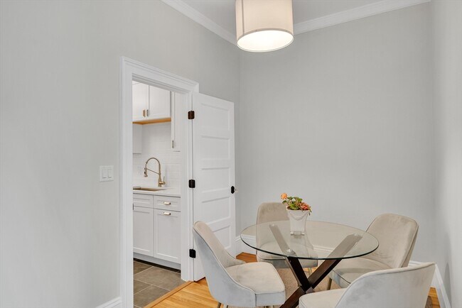 Photo - 1410 Beacon St Unidad 2