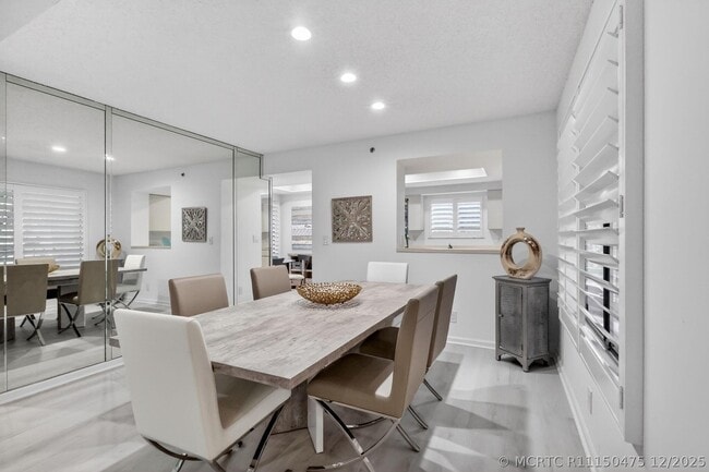 Photo - 15314 Strathearn Dr Unit 11603