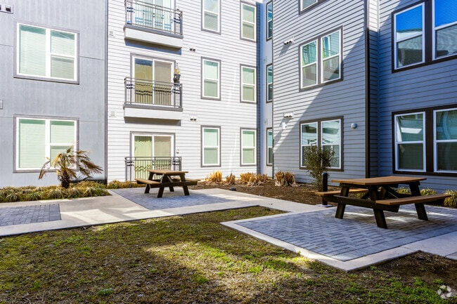 Outdoor Lounge