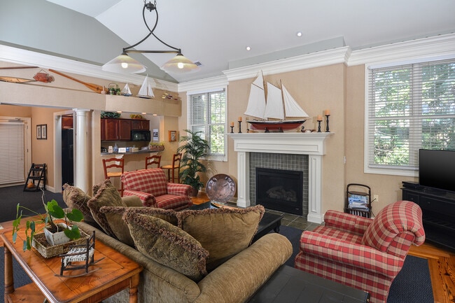 Photo - Vineyard Pointe