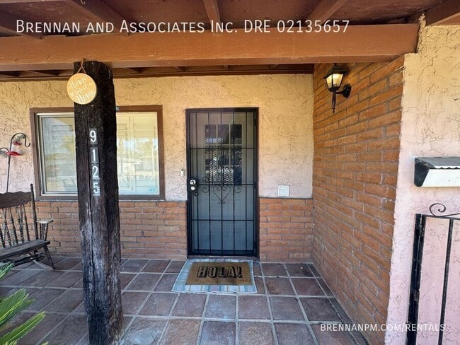 Photo - 9125 Heatherdale St