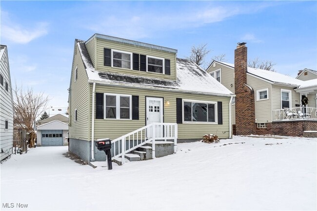 Photo - 7611 Newport Ave