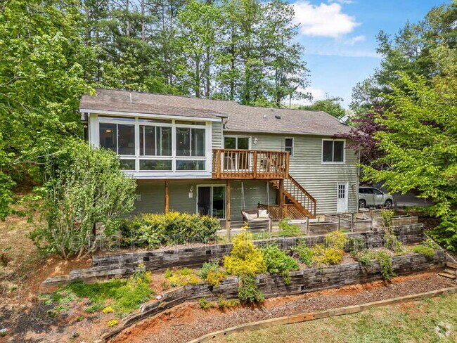 Building Photo - 857 Reems Creek Rd Rental