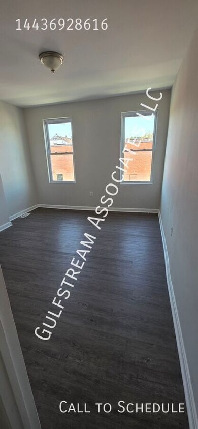 Photo - 2139 E Chase St-
