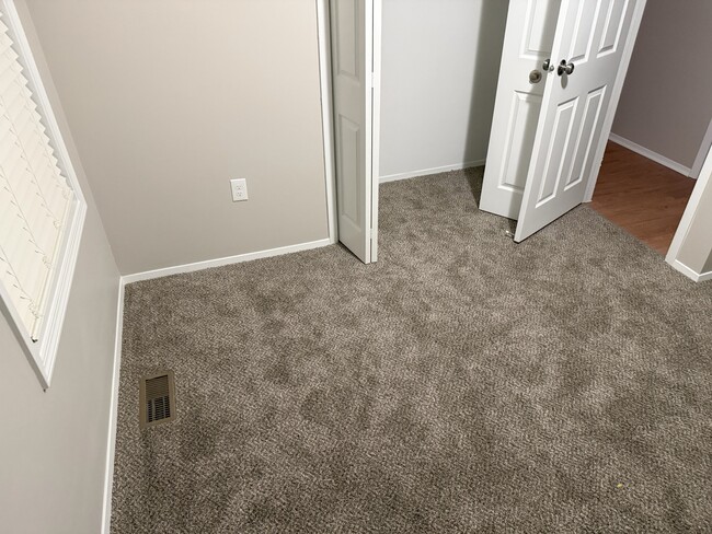 Photo - 29193 Dardanella St