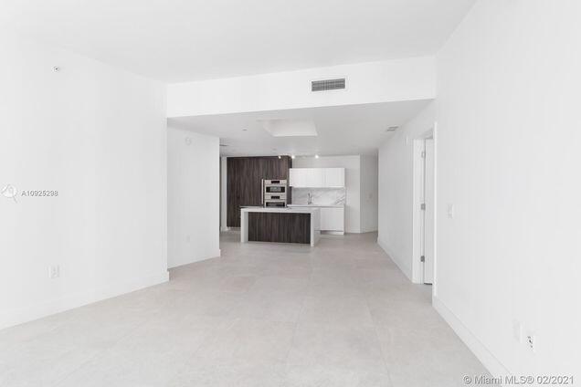 Photo - 851 NE 1st Ave Unidad 2509