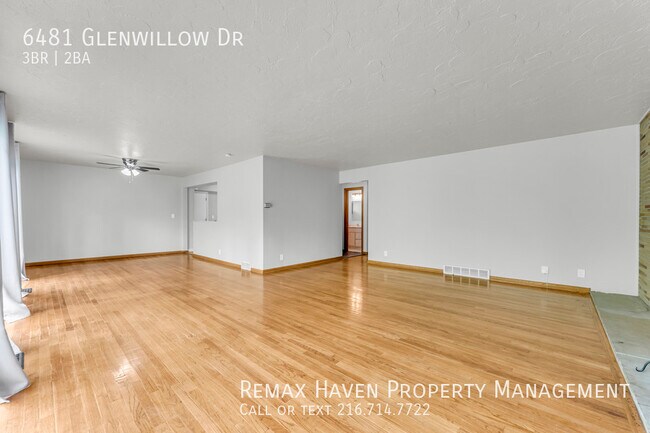 Photo - 6481 Glenwillow Dr