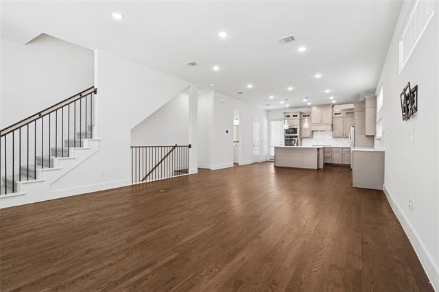 Photo - 714 Resort Dr