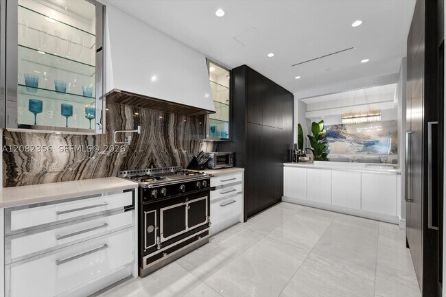 Photo - 17901 Collins Ave Unit 802