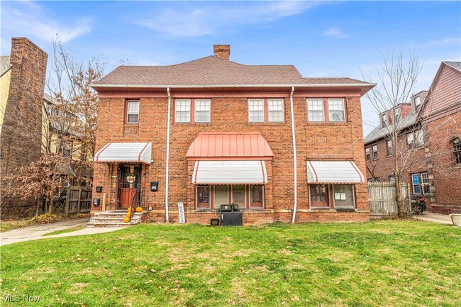 Building Photo - 2911 Ludlow Rd Unit 3