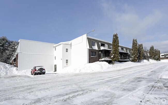Northgate Apartments - Northgate Apartments