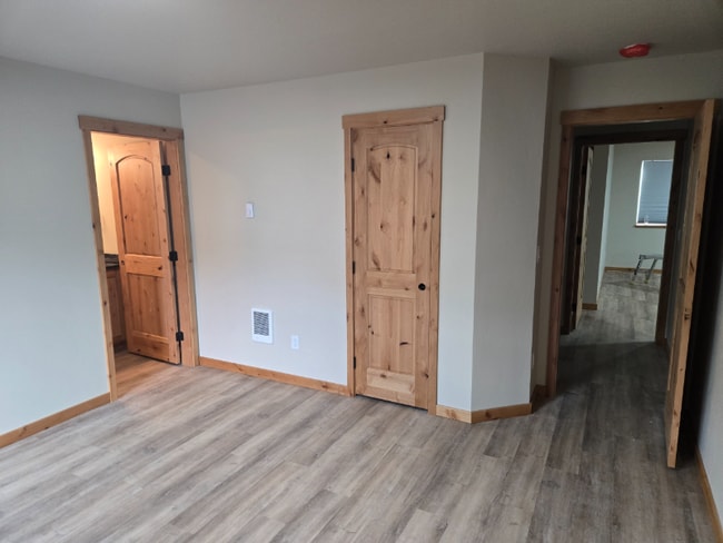 Building Photo - 1679 Montana Hwy 35