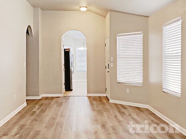 Photo - 9822 Vandenberg Way