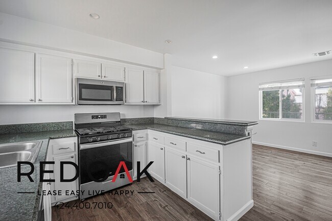 Photo - 11218 Oxnard St Unidad 3