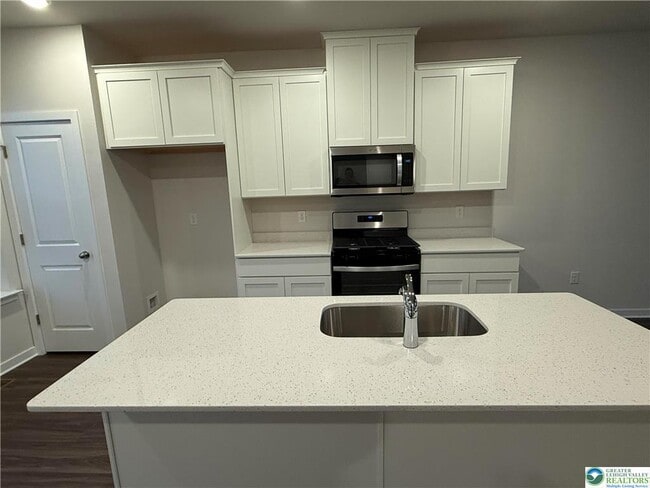 Photo - 7676 Clayton Ave