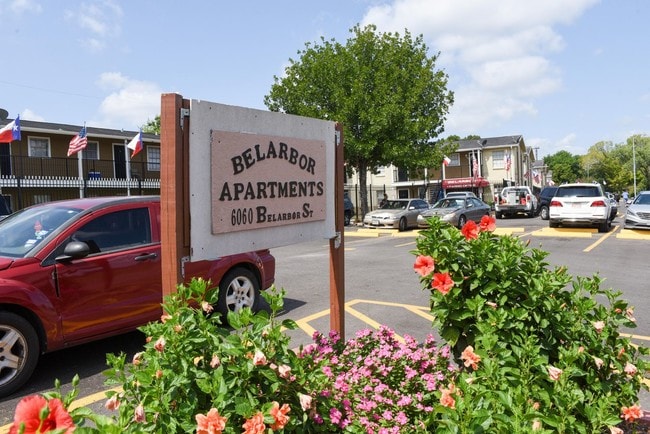 Photo - Belarbor Apartments