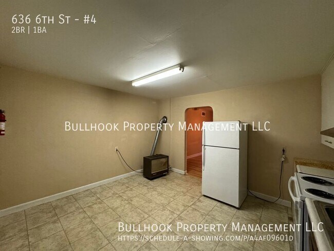 636 6th St Unit 4