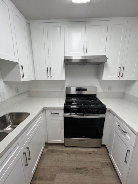 Photo - Castle Heights Apartments