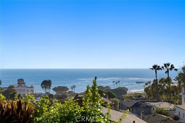 Building Photo - 557 Blumont St