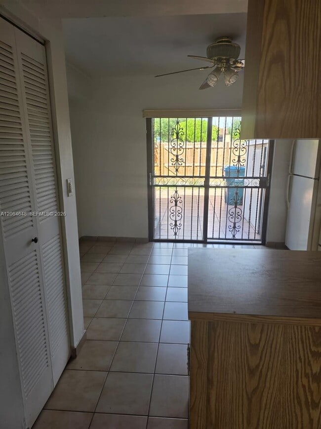 Photo - 1823 SW 107th Ave