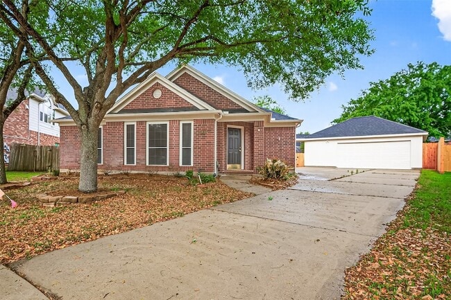 Photo - 1646 Martin Lake Dr