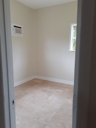 873 F Rd