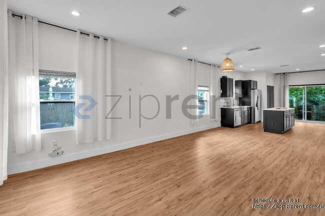 Photo - 3002 N Highland Ave