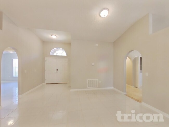 Photo - 7396 Prosperity Park Rd N