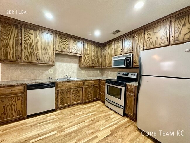 Building Photo - 536 Campbell St Unit 2R Rental