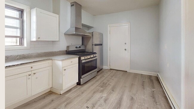 Photo - 19 Chilcott Pl Unit 1