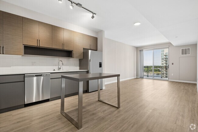 1BR, 1BA - 827SF - Kitchen and Living Room