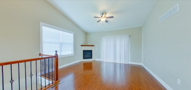 Photo - 3D Tour Available - 2-Car Garage + Stainless Steel Appliances + Granite Countertops! Available Oc...