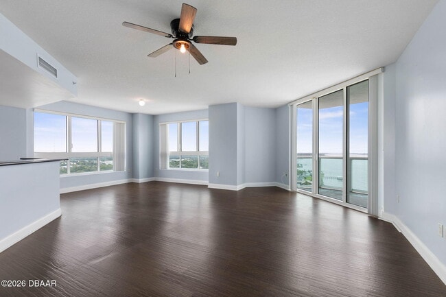 Photo - 241 Riverside Dr Unit 1710