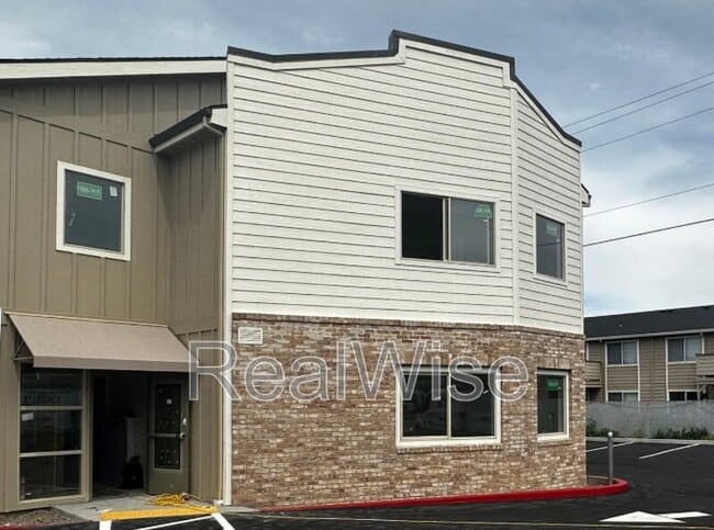 1935 W Table Rock Rd Unit 04